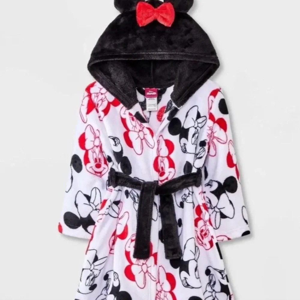 Minnie Mouse Hooded Bathrobe. Last one!‎